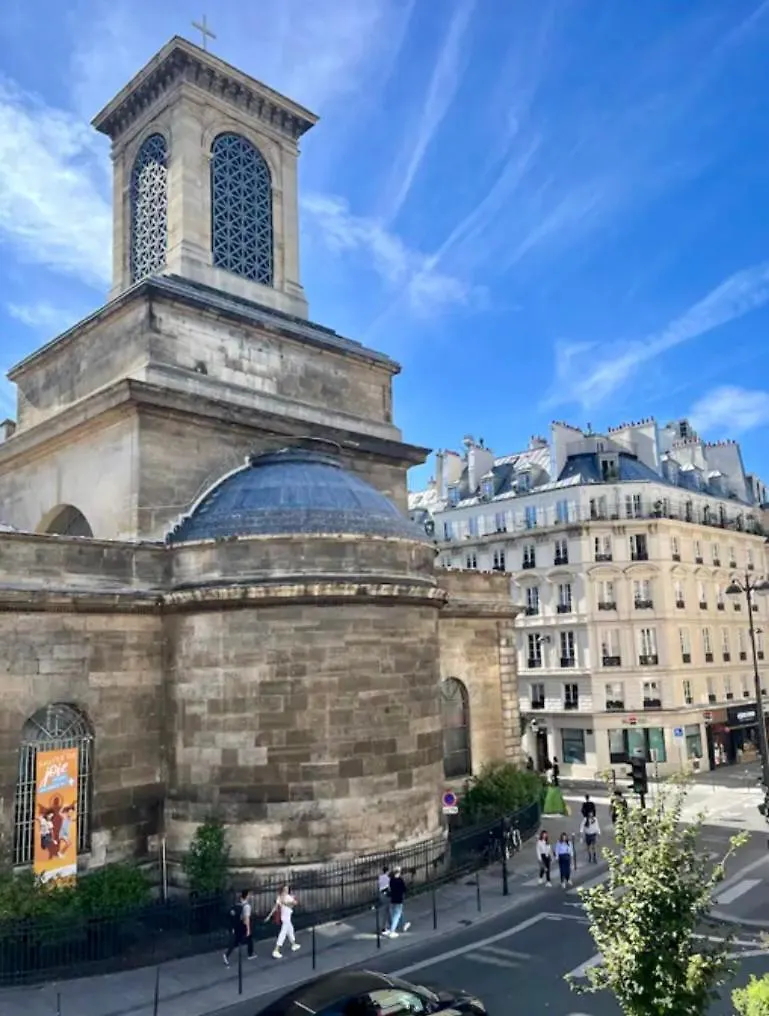 3 Pieces Martyrs - Montmartre - Opera * Paris